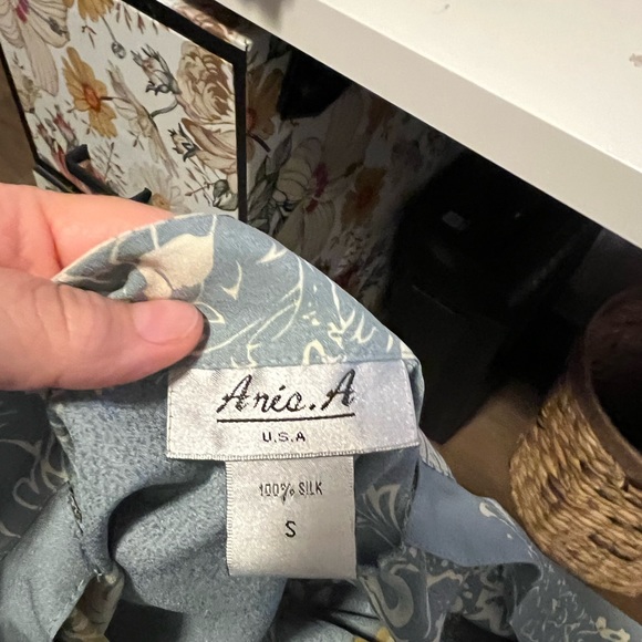 Aris A Silk Asian Kimono Inspired Jacket - Picture 13 of 14